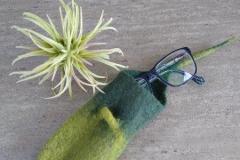 Vilten-brillenkoker-groen-1