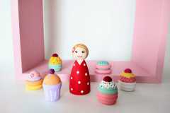 Peg-dolls-feest-kleur-houten-poppetjes